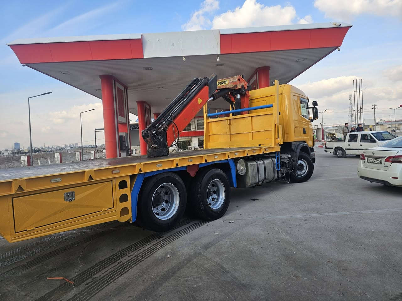 ماكينة ٤٢٠ نرخ ٣٠٠$  مؤدين ٢٠٠٤ كرين ٦٥٠
***********
