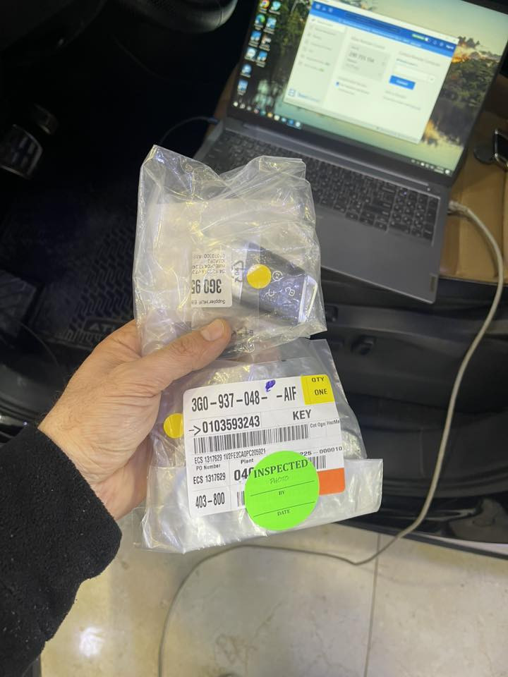 Shireen German Auto Service-  مركز شيرين لصيانة السيارات الالمانية
زبائننا الكرام

 السيارة الاولى 🚘: 

بحسب رغبة الزبون تم طلب مفتاح اضافي اصلي وكالة VW وليس كوبي وتم برمجة المفتاح اون لاين باستخدام برنامج الشركة ، علما بأن السيارة هي فولكس واگن اطلس موديل 2023  محرك 3.6 . 

🌹

السيارة الثانية 🚖 :  

تم جلب السيارة بالكرين ، تم فحص السيارة وتبين ان المشكلة في السلف  ، تم تبديل سلف مستعمل اوربي نظيف جدا ( احنا نختار القطعة الي نبدلها ) ، كذلك تم تصليح الظفيرة ، وارجاع السيارة الي وضع الشركة ، علما بأن السيارة هي اودي A5 موديل 2021  محرك 2.0 تيربو  . 

🌹
🌹

‏‎زبائننا الكرام 

‏‎عروض وكالتنا 

‏‎١- تبديل هيدروليك كير بدون اجور عمل 🚘

‏‎٢- فحص كومبيوتر مجانا في وقت تحتاجه سيارتك الى فحص في حالة تبديلك لدهن المحرك في وكالتنا . 

‏‎٣- فحص للصدر الامامي مجانا في وقت تحتاجه سيارتك الى فحص في حالة تبديلك للدهن المحرك في وكالتنا . 

‏‎كذلك سوف تدخل تلقائيًا في السحبة الشهرية للفلاتر المجانية والسحبة الدهن المجاني كل ثلاثة اشهر. 

‏‎٤-زبائننا الكرام 

‏‎العرض الجديد من وكالتنا 

‏‎في حالة زيارتك لورشتنا سوف تدخل تلقائيا بالقرعة الشهرية الجديدة . 

‏‎وسوف تحصل بها على اجور عمل مجانية لاي صيانة تقوم بها في المستقبل حتى وان كان تعمير محرك 

‏‎🏆  العرض الجديد : 

‏‎٥-تبديل هيدروليك كير مجاني ( قرعة كل ثلاثة اشهر )

🌹
🌹

‏‎‏‎شركة شيرين ( وكالة فولكس واگن & سكودا) 

‏‎اربيل -شارع ملعب فرنسو حريري اذا من جهة شارع  60  - قرب نقليات بغداد ( كراج بغداد) - بالقرب من مرطبات 9* 9 

***********-***********

‏‎الوكالة الالمانية الوحيدة في العراق 🇩🇪

#erbil #Atlas #kurdistan #Volkswagen #audi
