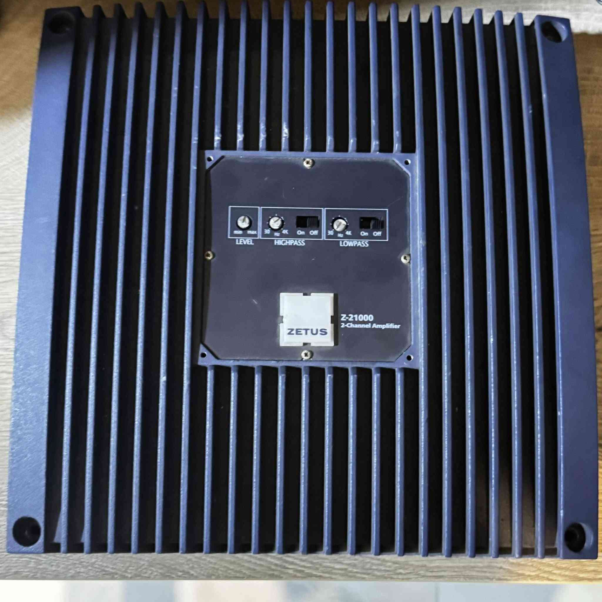 امبلي فاير صناعه امريكي caliber zetus z21000
2جنل للدمام كوالتي وقوه شي دماار 

المواصفات

200W  X 2CH @ (4)0HMS
330W  X 2CH @ (2)0HMS
660W X 1CH @ (4)0HMS BRIDGE
1060W X 1CH @ (2)0HMS BRIDGE
CROSSOVER LOW AND HIGH BUILT-IN
DISTORTION 0.05%
INPUT SENSITIVITY 200MV - 7V
FUSE RATING 40A X 2

للطلب والاستفسار راسلني على الخاص 

متوفر توصيل جميع المحافضات 🚚🚗


**إذا كنت صاحب هذا الإعلان وتريد حذفه لأي سبب، رجاءا أرسل رسالة إلى الدعم الفني**