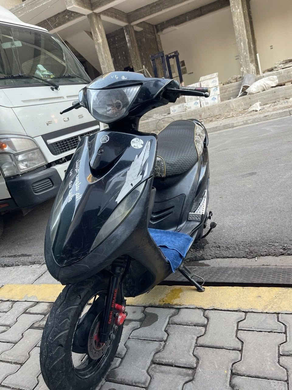 يالله سلام وعليكم
ماكس عدله بلاديه ختم واحد 
كهربايات كله شغاله سلف هندر 
لايت عالي ناصي اشاير  
شلعه معدل كامله دراجه فقط شخاطه مال سلف عاطله سعرهه 3الف 
كلجات بلادي اصلي  ادامه كامله صدر دبل خلفي تايرات 
مكاني دوره + كراده 
سعر 650 بيهه مجال حك الجيه 
*********** واليجي ميرجع نشالله اله راضي 🤍🤍
