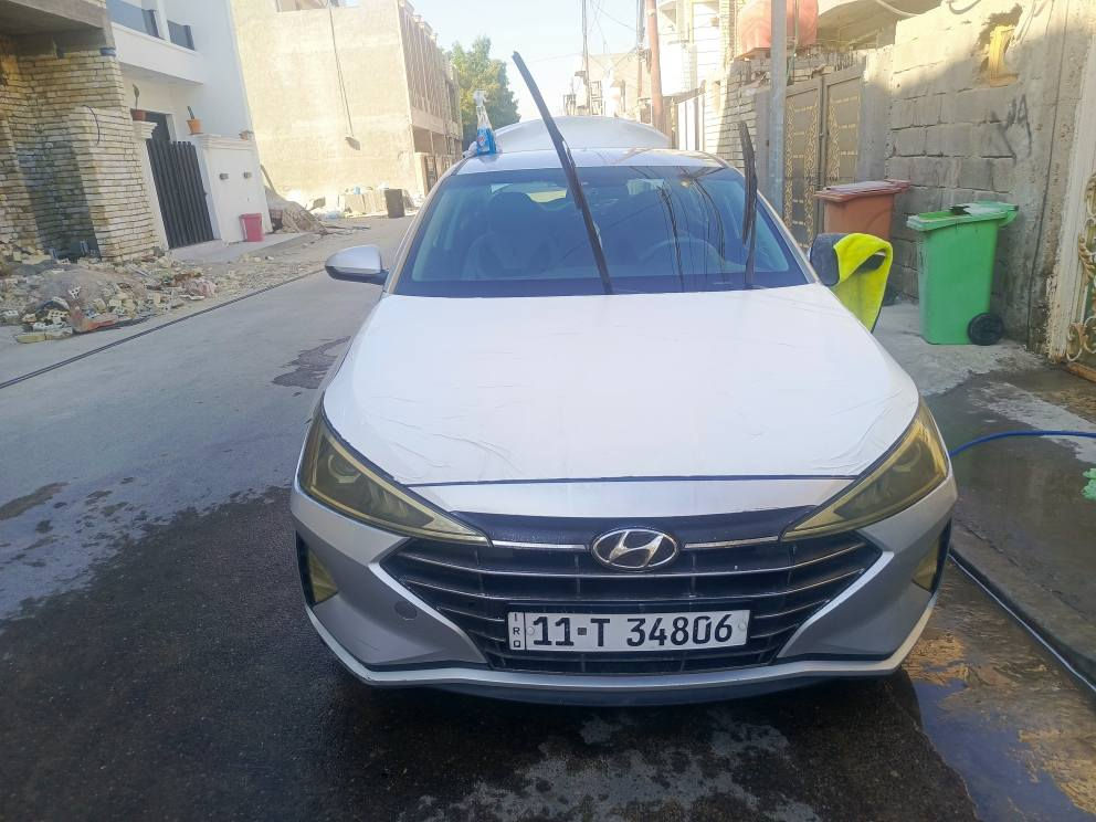 النترا 19 امريكي لون رصاصي حادث جاملغ وبنيد مبدلات من امريكا جهه السايق بيها تعمير بلغد ما واصل شاصي
 ولا قاعده دبل السياره مكينه الفين دوش المرغوبة 
مكينه مفتوحه شرط لاتنقص ولاتبخر وين مايعجبك شغل واطلع 
السيارة عليها ادامه كامله بلكات  تخم تاير جواها 
داخلها صاج المرغوب 
السياره فئه se تجي تحكم ستيرن تحكم بلمري 
السيارة جاهزه ان شالله تبريد السياره ثلج 
السيارة نقصها قبق شوته تعبان واذان مال مكينه رقم دولي بغداد بأسمي كير اي تي 
معروضه للبيع فقط بدون مراوس 
السعر 125 وبيها مجال بسيط جماعه جوه 120 لاتدخلي 
مكاني بغداد رقمي للتواصل عبر الواتس 
*********** بغداد, العراق
