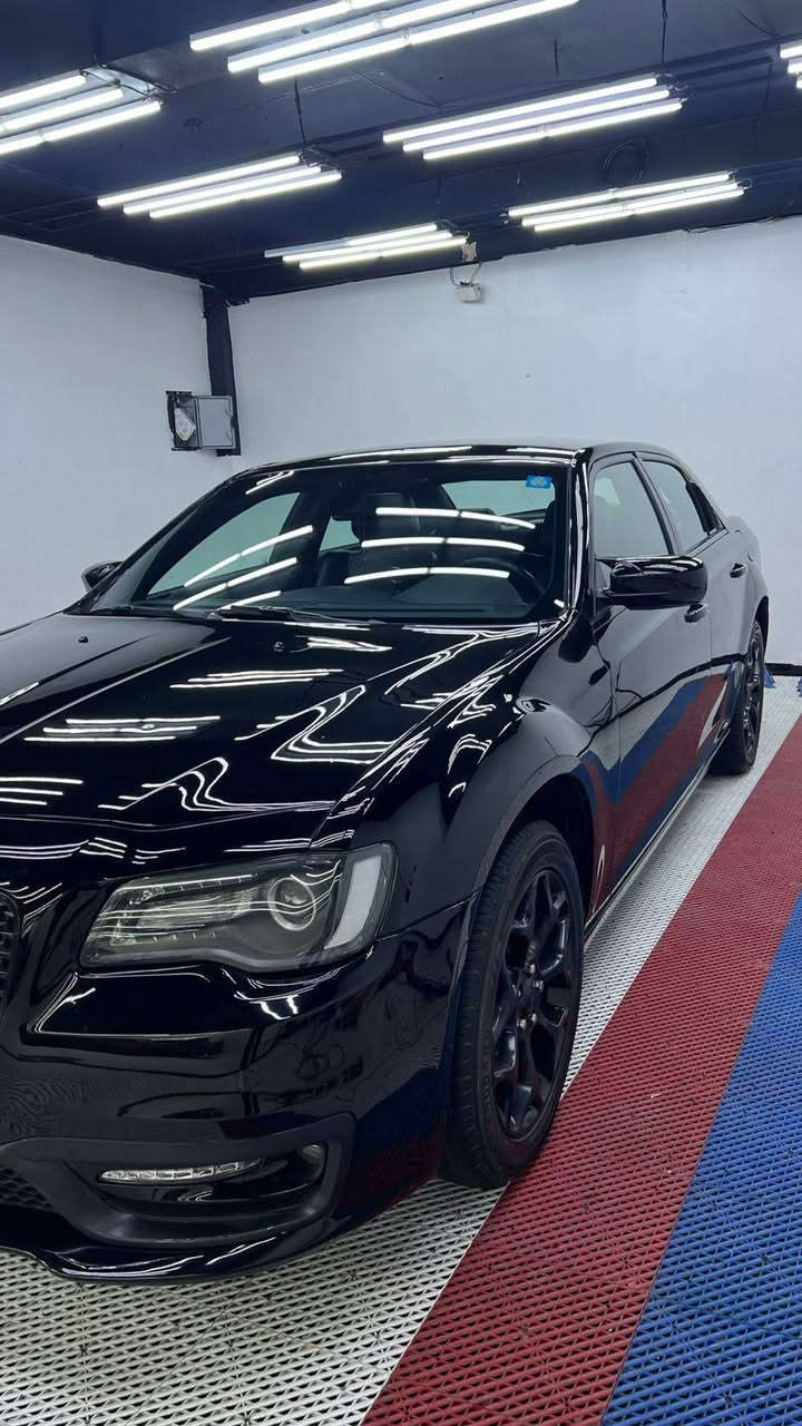 اوباما مديل 19 مكينه 3600 دفع رباعي سياره ع وظع الشركه بيه اربع قطع صبغ سياره مكانه بغداد.جاهزة ع اخر شي مامتواجد ع نت اتصل *********** ولاتراسلني اتريده اتصل بجائزة
