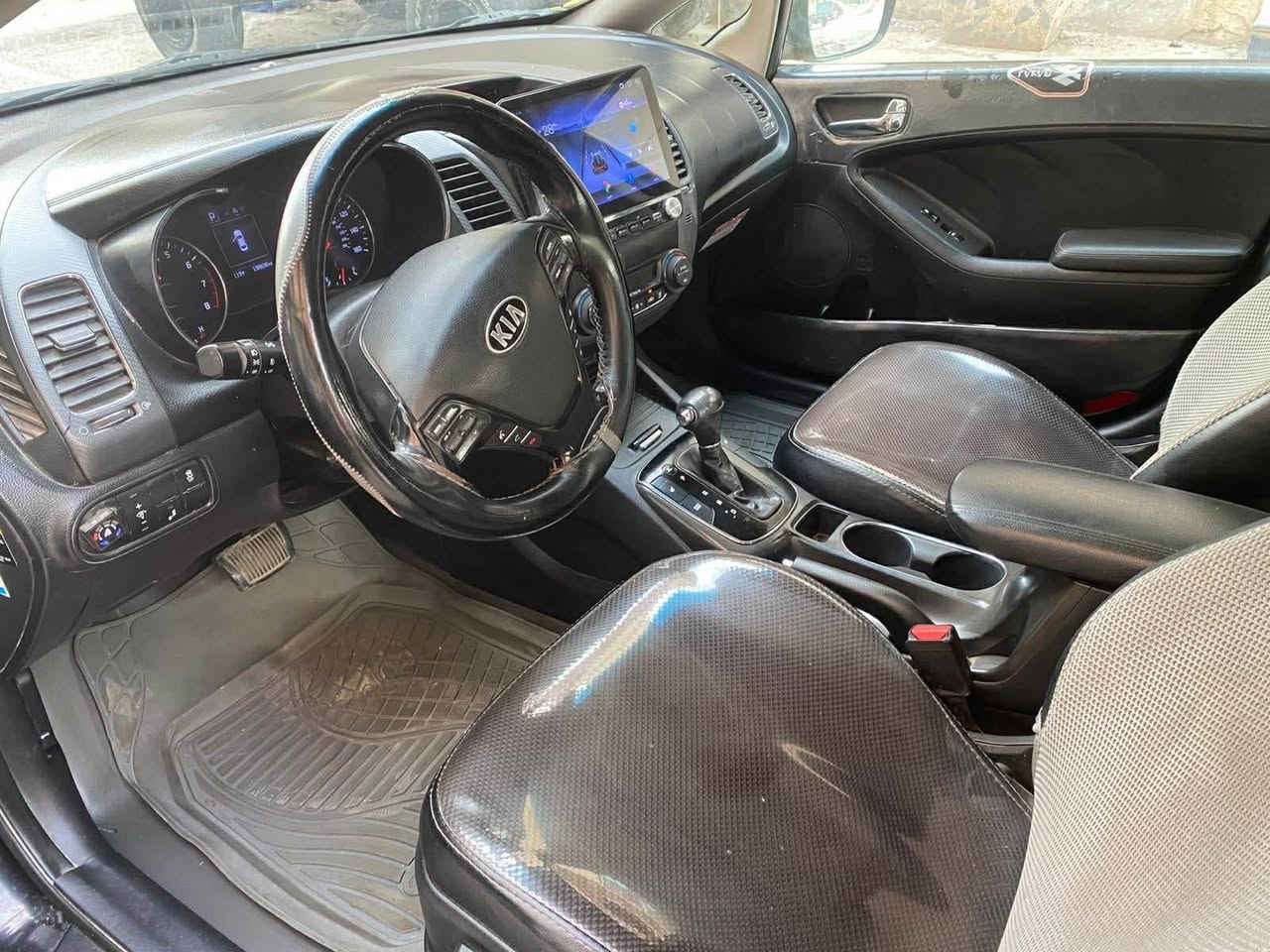 سلام عليكم فورتي موديل ١٨ فول على لفتحه 
بصمه ابواب بصمه تشغيل كشنات تتفئه رادار جانبي تحديد مسار  بكلايت لد مكينه ٢٠٠٠مكفوله كير ايتي حداديه تبريد تخم تاير كله كفاله بسمي مصفره هيه وغرامات وجاهزه من كلشي مال جناي بيه منضومه غاز عنوان بغداد السعر ١١٥وبيه مجال ٠٧٧٦٢٦٨٧٤٧ بغداد, العراق


**إذا كنت صاحب هذا الإعلان وتريد حذفه لأي سبب، رجاءا أرسل رسالة إلى الدعم الفني**