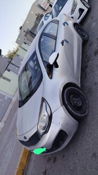 ٢٠١٥ • ١٦٠٠ • بصره