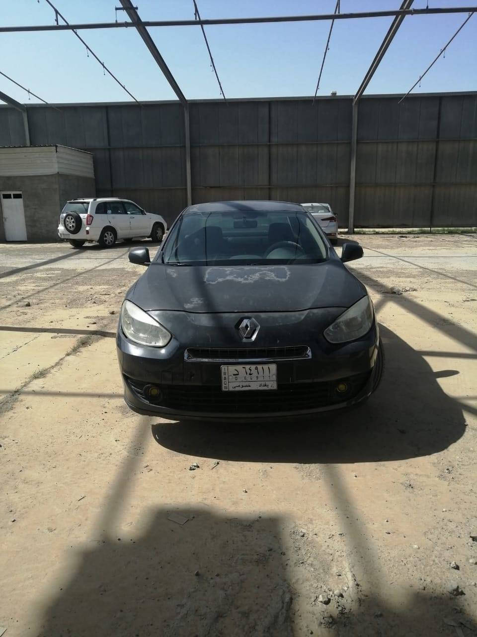 رينو فلونس للبيع موديل 12 العنوان بغداد سعرها 45 وبيها مجال بسيط والشراي يتصل على هذا الرقم *********** وبي واتساب
