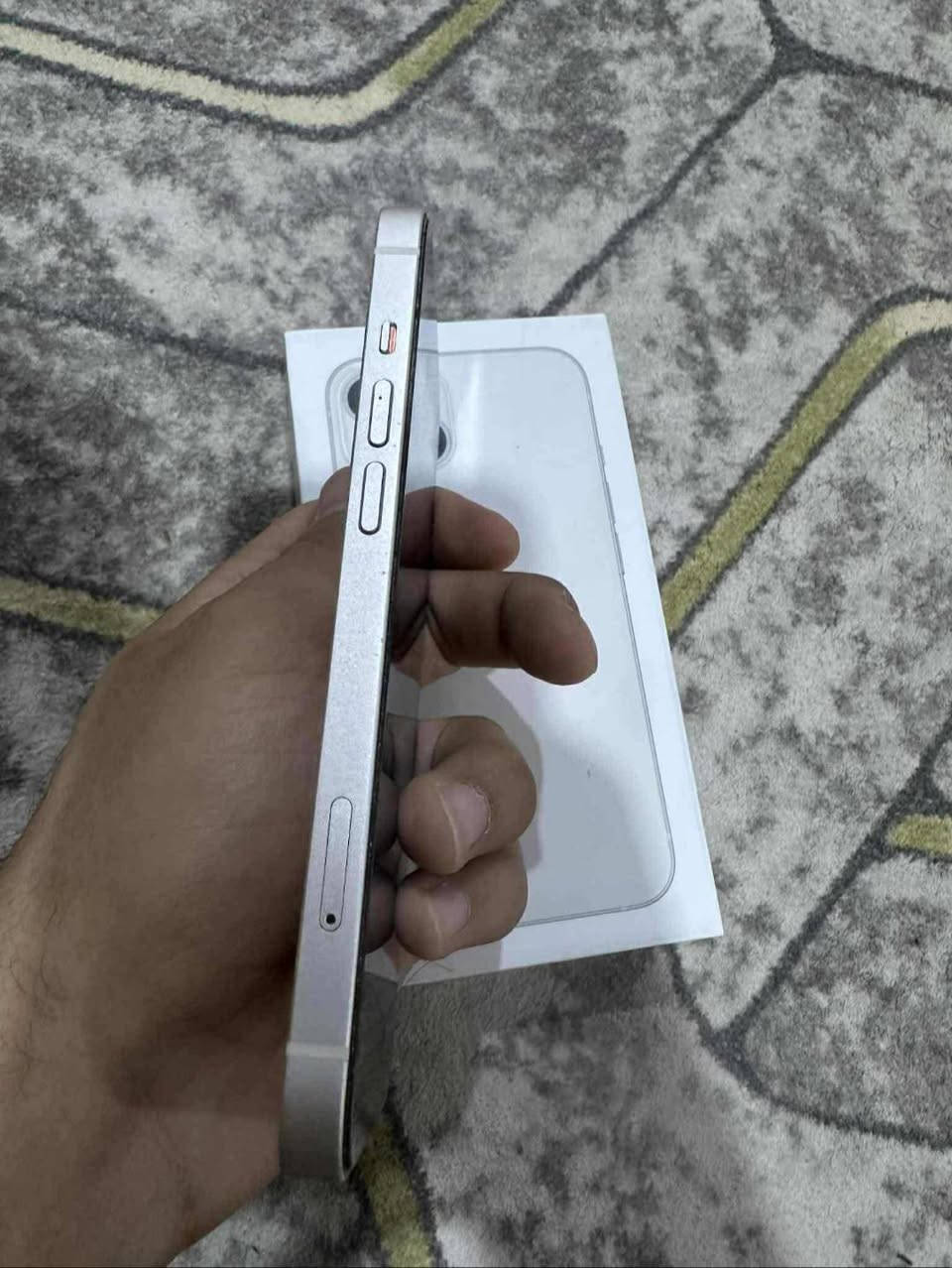 سلام عليكم
السلام عليكم  ايفون ١٣ عادي مفتوح تخطي كلشي يشتغل بس شريحة متشتغل
جديد نضافة 100%
 بطاريه ٩٥ 
مامصلح اي شي ..
سعره ٣٠٠  وبي مجال 
كامل ملحقات كارتون و كيبل شحن و حافظة ولزكة شاشة


**إذا كنت صاحب هذا الإعلان وتريد حذفه لأي سبب، رجاءا أرسل رسالة إلى الدعم الفني**