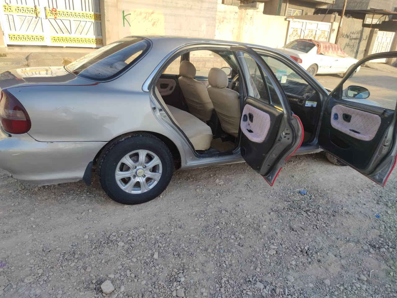 سوناتا 3موديل موديل 2000كير محرك كفاله شرط تحويل مكان سياره ديالى سعر 41 ***********
