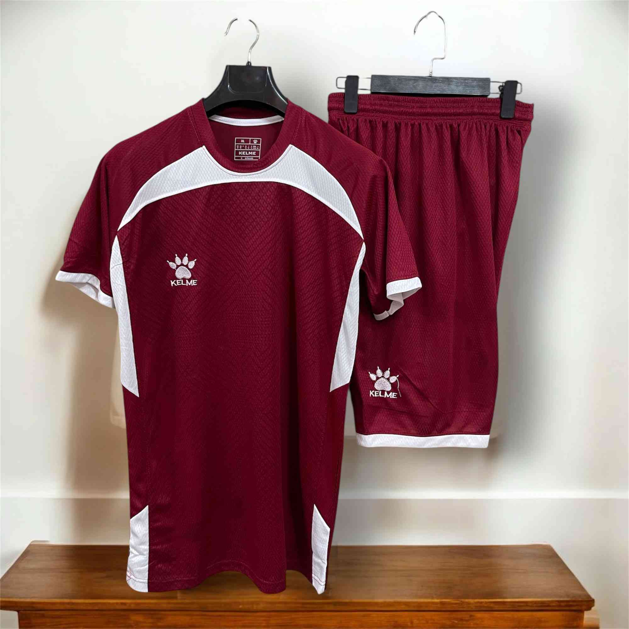 التايلندي الاصلي ✅
دريس وشورت الاصلي 🔥🔥🔥
بدون رقم 
تخفيضاااات 🔥🔥🔥🔥🔥
اذا وصلك الطلب غير البصوره ترجعه بيد المندوب
6 قطع ب 35 الف
12 قطعه ب 70 الف
24 قطعه ب 140 الف
اسعار الجمله ع الخاص ✅✅✅

 M L XL XXL القياسات
واتس :*********** 
يوجد توصيل جميع المحافظات
