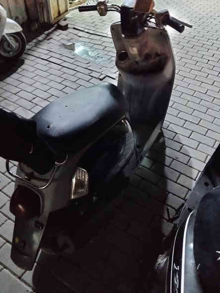 السلام عليكم دراجه بوليس كابريتر للبيع السعر 650 بها مجال حق الجيب عنوان بغداد الحسينيه مال راشديه ***********
