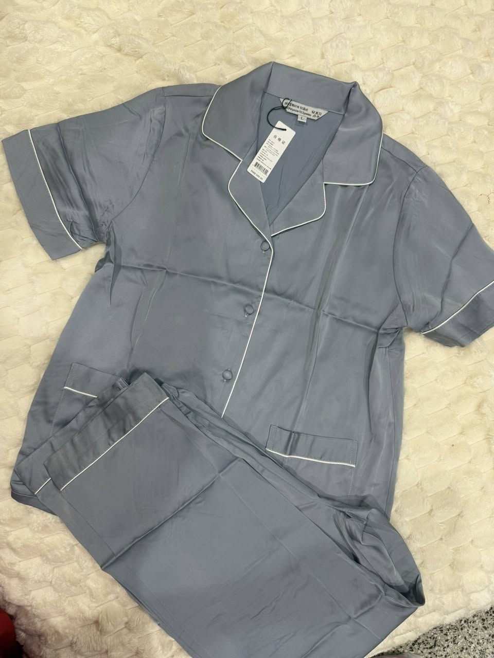 القطعه ١٥ جديد مو باله توصيل ٣ كل المحافظات


**إذا كنت صاحب هذا الإعلان وتريد حذفه لأي سبب، رجاءا أرسل رسالة إلى الدعم الفني**