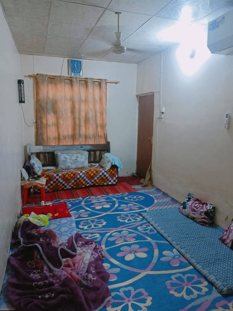 بيت ميت متر كربلاء شارع المدرسي يبعد عن الإمام تلاثه كيلو ***********
