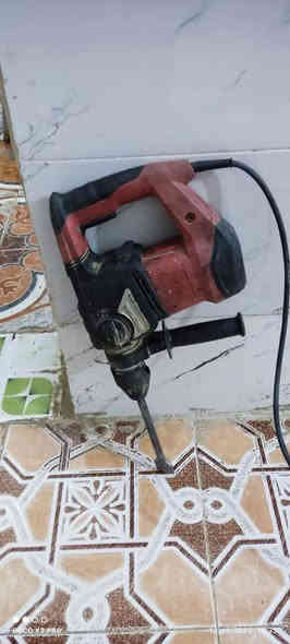 سلام عليكم مكلف بلنشر درينات للبيع سعر يم راعيهن هاذا رقمه ***********
