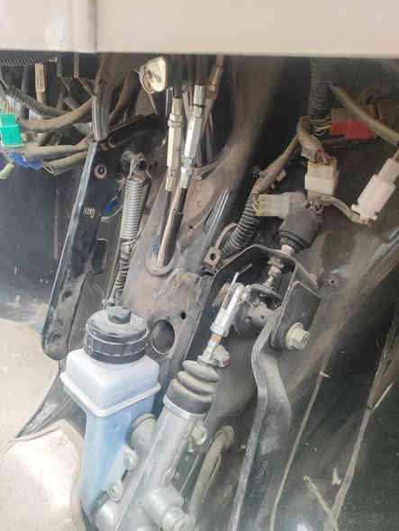 تكتك 23 مرقم الون اسود مضلع السعر عشره وربع 
الاتصال على الرقم  ***********
