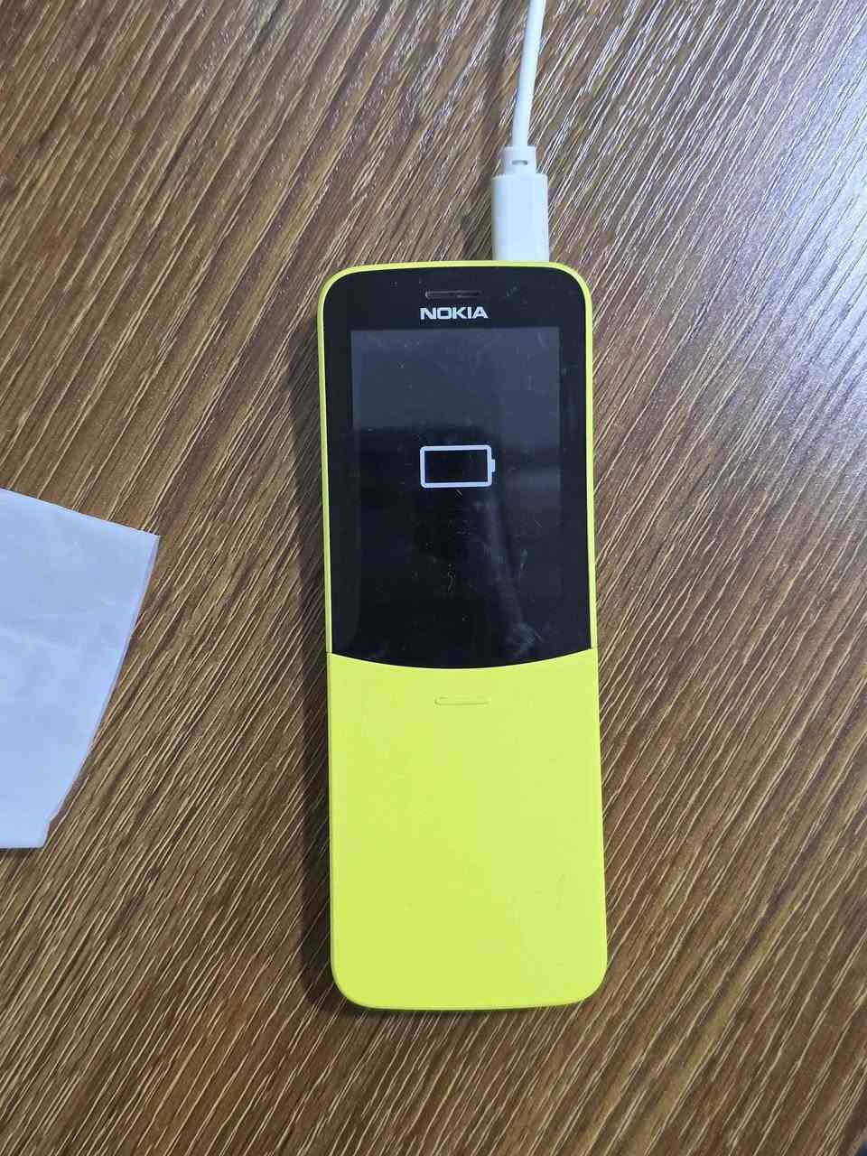 جهاز موبايل للبيع .
النوع: Nokia 8110 نوكيا .
اللون والشكل : اصفر مميز وذو شكل مميز لشخص مميز .
حالة الجهاز: جديد مستخدم قليل .
مواصفات الجهاز: شاشة ملونة، شرحتين او شريحة و رام ذاكرة ، يدعم الانترنت وكذلك نقل البيانات .

السعر: 40 الف وبي مجال  .
مكاني: النجف الاشرف .
الاتصال: *********** (واتساب) . النجف, العراق
