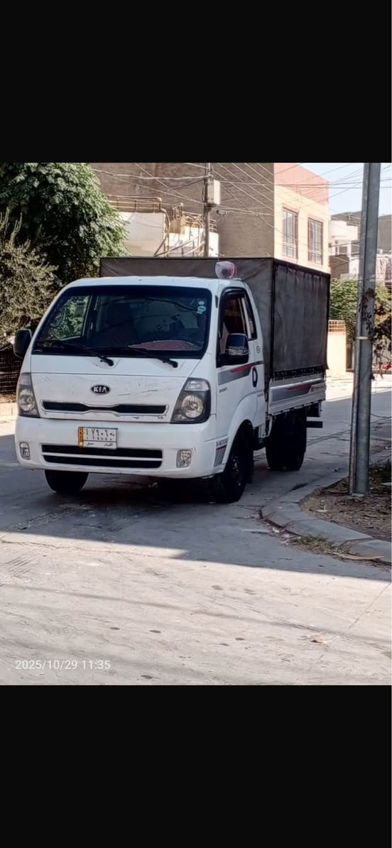 کیا بۆ فرۆشتن ٢٠١٤ رەقەم ئەنبار تەحویل ئەسل 
سەیارەکە زۆر پاکە لە سەیدسادقە 
رەقەم *********** Singapore
