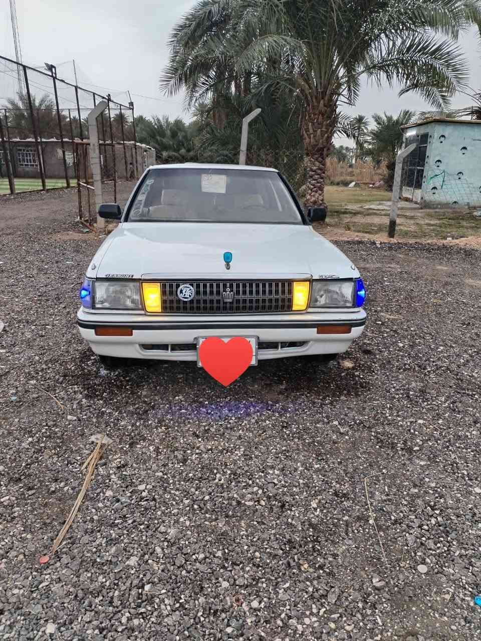 السلام عليكم هارتوب مديل مديل 90 مكفوله كفاله لا ضربه ولاكص مكفوله من الصبغ ال عام رقم بصره مشروع وطني سنويه جديده للغايت 28  مكينه ثنين ونص جديده كير  بل كارتون حداديه تخم تاير تبريد ثلج جاهزه من كلشي غرفه جديده دشبول جديد السعر 50  وبيه مجال للشراي مراوس اراوس حسب القناعه مكان السياره دوانيه قضاء غماس ***********  السياره مال جناي سنتر لوك شغال مسجل سستم سماعات تخم تاير ابو الخطه ويل عادي شرط ترايك 180 كهربائي كله شغاله
