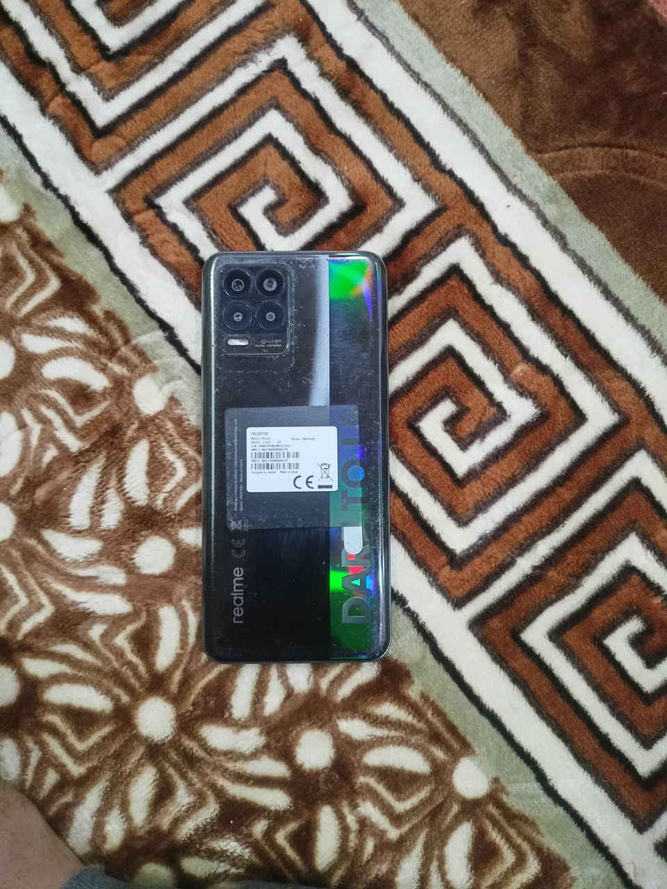 السلام عليكم 
جهاز ريملي 8 للبيع نظيف شرط ما مفتوح 
السعر 100وبيه مجال 
***********
