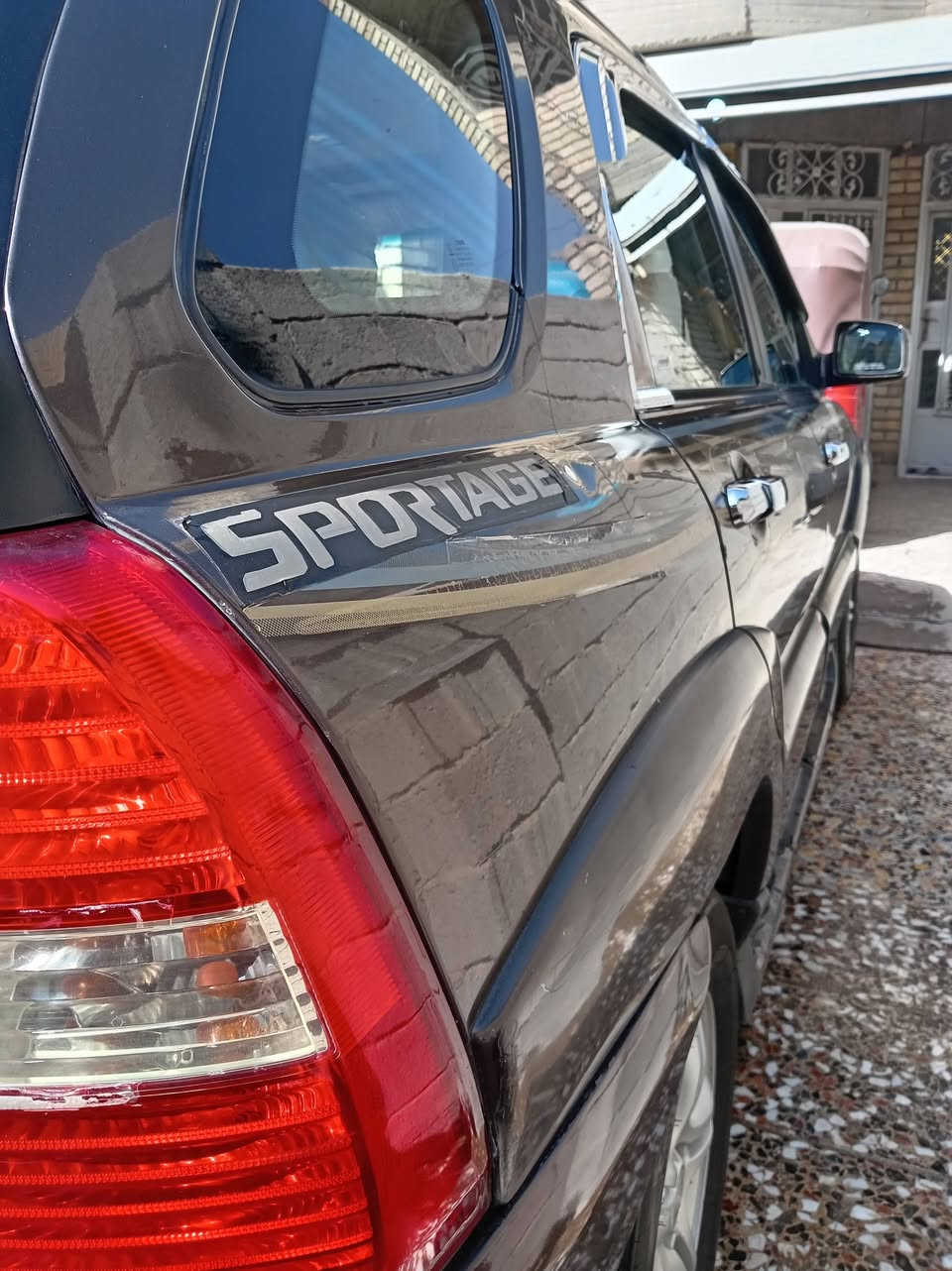 اسبورتج موديل ٦ بغداد نكليزي بسمي محرك ٢٧٠٠ شاده جديد حاويه هوه ولكير بيه قطعتين صبغ تبريد حداديه دوشمه تغم تاير جيد سياره خير من الله
العنوان بغداد المشتل السعر ٩٠ وبيه مجال موبايل ***********
