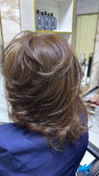 بنات يوجد خدمه منزليه من صالون مارلين.. تاتو بكل أنواعه+ شمع خيط + صبغ...