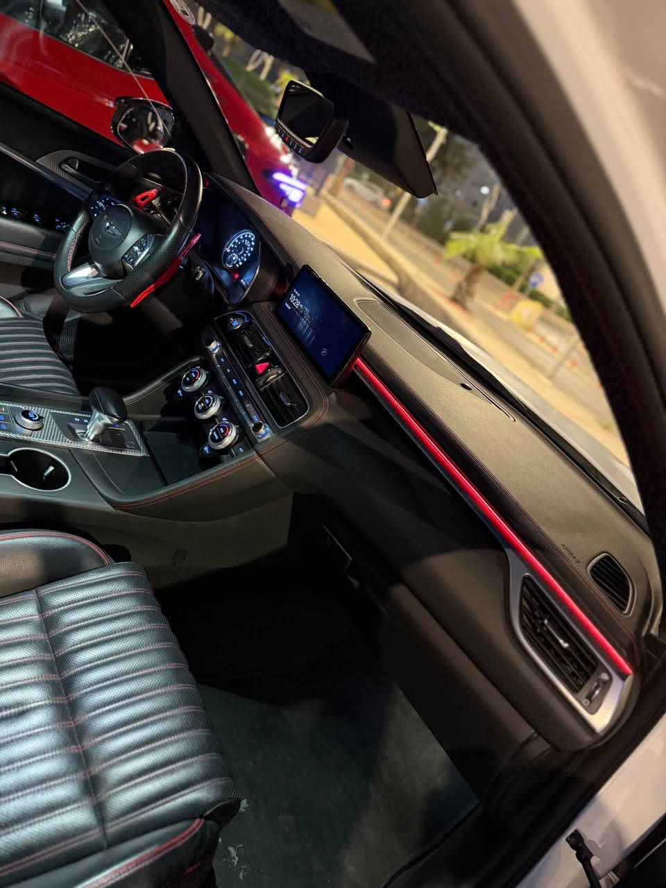 Genesis G70 2023🤍🦁 

جينيسس بؤ فروشتن، ماشاء الله توتومبيّليكى زوّر
ياك ونويّيه.
• موديّل 2023
• 63 ههزار كيلومه تر رويشتووه
• هيج خه رجى و كيشهى نييه
• نوتومبيّليكى زوّر جوان و باش پاريّزراوه
• هيج جراى ئاكاداركردنه وهيهك له شاشه دا نييه
• به بي هيج كهم و كورييهى
• رُمارهى دهوك
• يوتومبيله كه به ناوى خوّمه
• وه كاله، كواستنه وهش ههمان روز ده كريّت
بوّ زانيارى زياتر:
*********** دهوك, العراق
