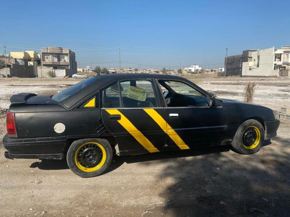 سياره كاديت محرك وكير فول سعر 20رقم نجف سكني ابو غريب ***********
