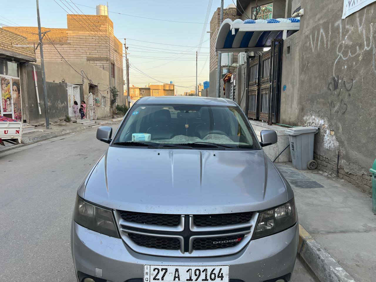 سياره دوج جورني للبيع فول مواصفات بلسنويه مكتوبة فور ويل 6سلندر جاهزه للاخير سعرها 145 وبيها مجال قليل جداً بالصور موجود  فحص كريم حسون ورقم الشاصي
رقم الموبايل ***********
