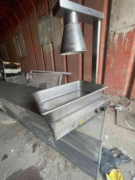 قلايه فنكر ٣ مدافع اخت الجديده مشتغله شهرين  سعر 250 دكت مترتين جديد سعره 150 قلايه  فلافل سعره 75 حمايه طعام نضيفه سعرهه 100 العنوان بغداد  جسر ديالى القديم ***********
