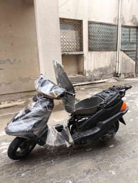 فراشه • بدون أوراق • تحتاج باتري