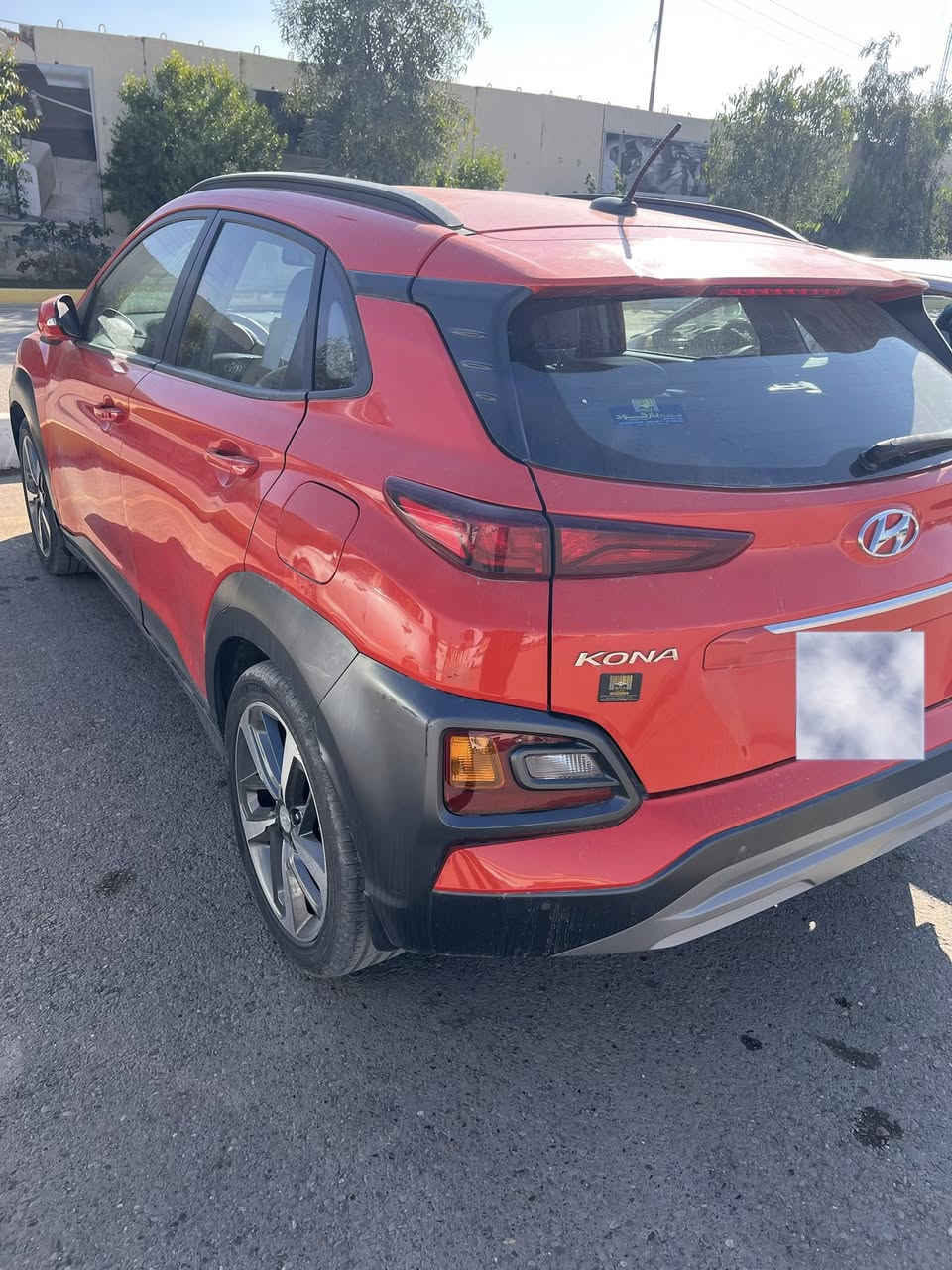 هونداي كونا خليجي  موديل 2020 محرك 2000 دوش
ماشية 36 الف كيلو مكفوله من الصبغ فقط بارد بيهه وممبين السيارة فول  موصفات حتة داتا شو بيهه 
مكانهه بغداد المنصور والسعر 162 ورقه 
***********
