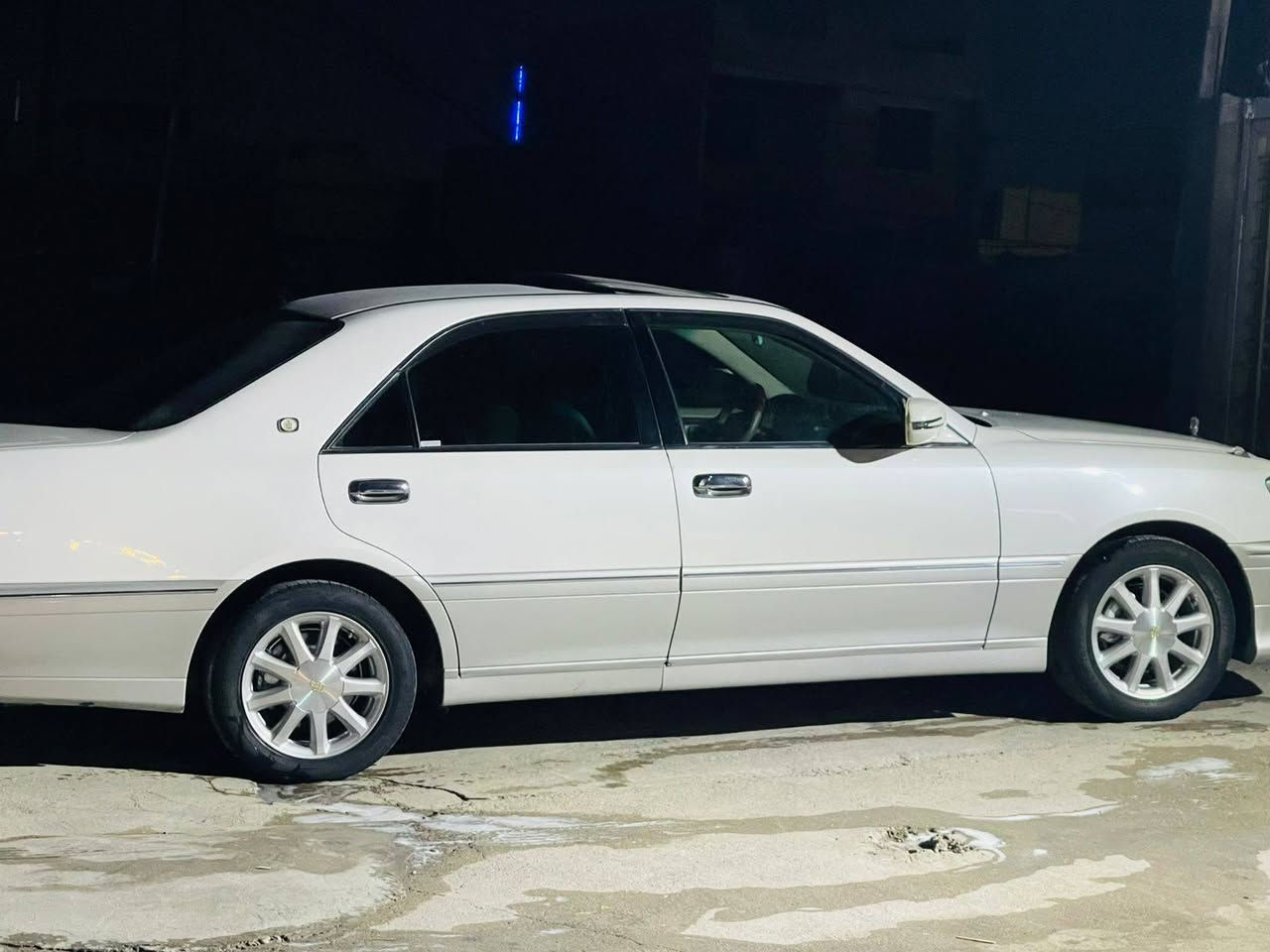 للبيع أو امراوس ابتوكسان لايقل عن موديل ١٨ ملكه قرار ١٠٢ تسجيل جديد رقم بابل السياره ٤دكم فول فول تجي وتشوف بعينك السعر اتصل وتدلل بي واتساب 009647827077333
