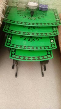 طاولة • للبيع