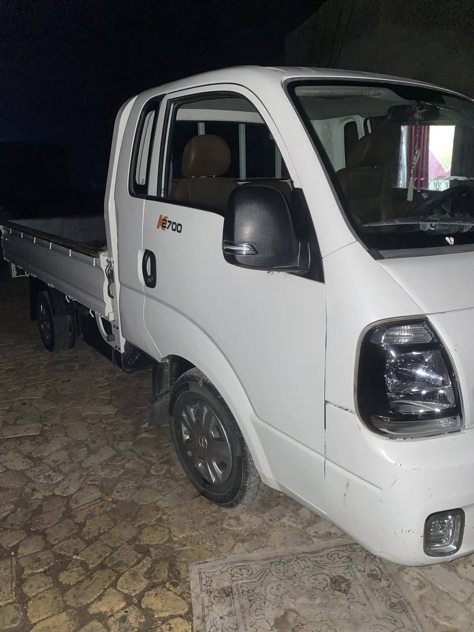 السلام عليكم كيا موديل 2022زيرو ماشيه45الف رقم بصره العنوان ميسان السياره نضيفه كلش ***********
