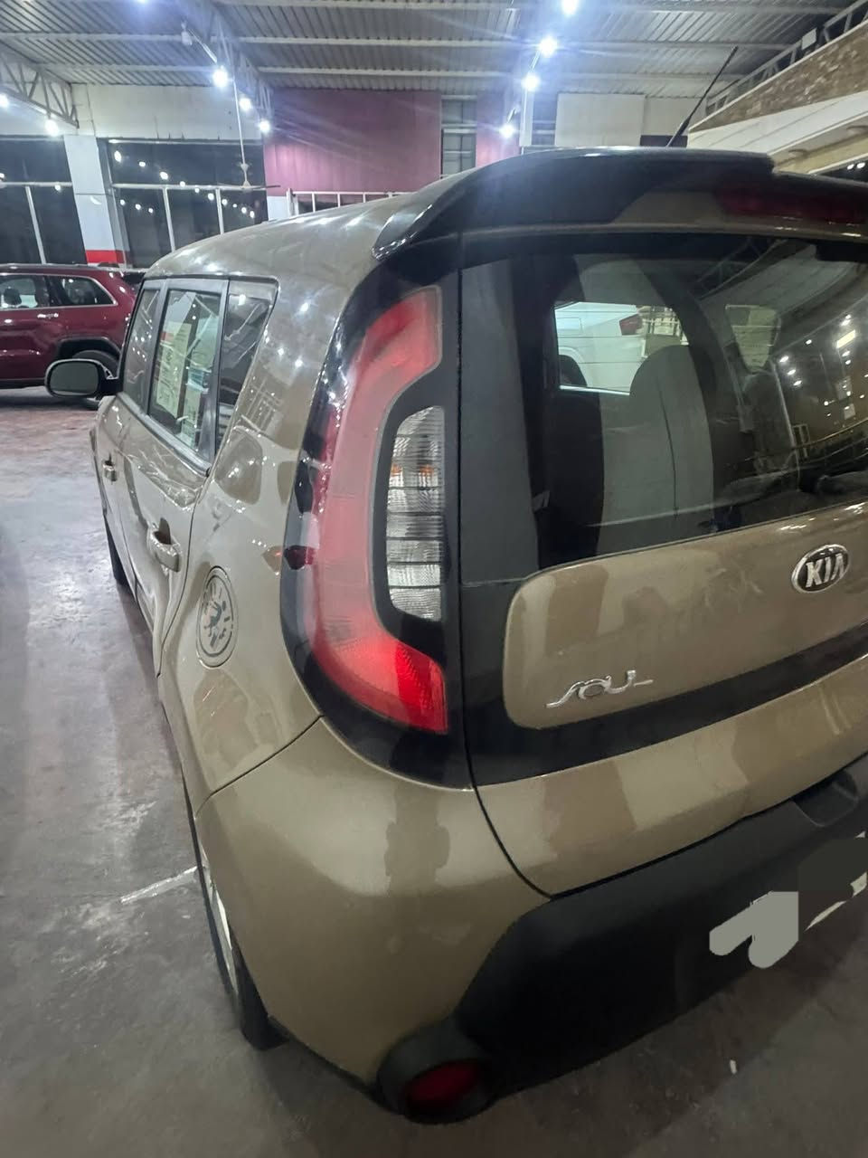 ياالله عندي صول 2016 مكفوله من ضربه وتبديل بيه مكانات صبغ بدون فتح وبدون تبديل سياره مال بيت ستخدام شخصي ماشيه ٩٠مل رقم بغداد تحويل ثاني يوم  فول عده الفتحه السعر ١٠٥ ***********
