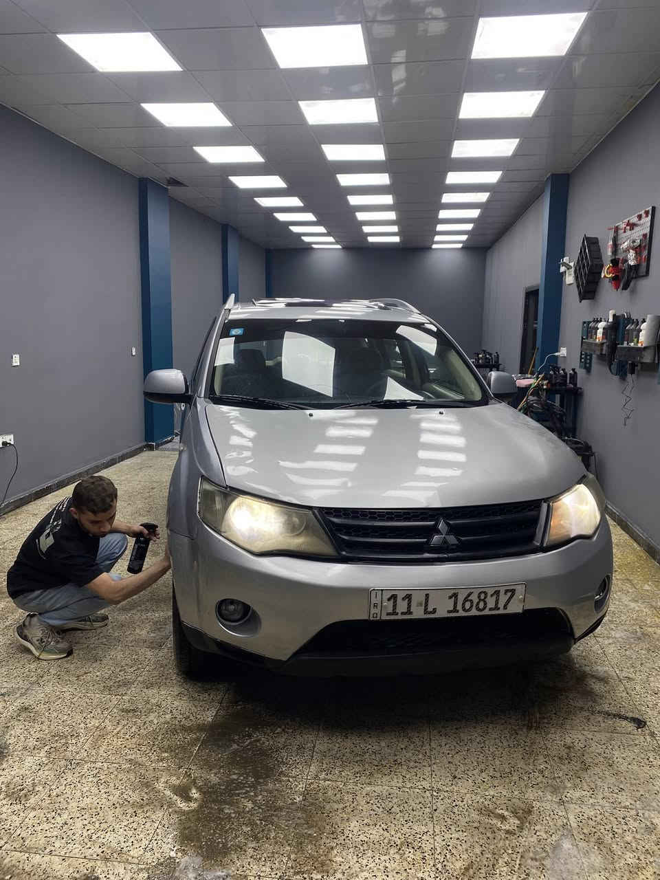 السلام عليكم اوتلاندر ٢٠٠٨خليجيه بيها اكثر من قطعه صبغ ابيع حزام تبريد تدفئه شغلات السياره بسمي تحويل ثاني يوم رقم انكليزي السياره جاهزه بدون دواخل منضومه زنون 
مكانها بغداد العامريه
سعر ٨٥وبيها مجال بسيط 
***********
