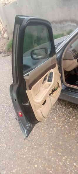 السلام عليكم مٍْْـٍْْ♡̷̴̬̩ـٍْْنٍْْ رخص الادمن بي ام دبيلو موديل ١٩٩٥ v12 للبيع مواصفات سيارة معروفه مصبوغه عام بدون حادث بسمي لسنه ٢٨مداور ثاني يوم  مكينه كير شرط سعر ٩٠ ورقه وبيه مجال ***********
