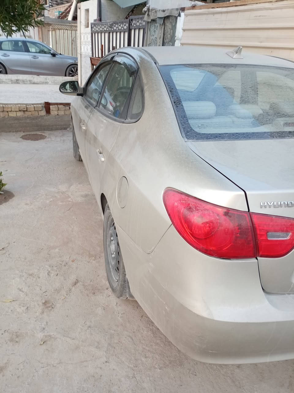 سياره النترا مقدس 2009 وارد امريكي رقم بغداد الإنكليزي الجديد سياره باسمي سعر 110بيه مجال بغداد الغزاليه ***********
