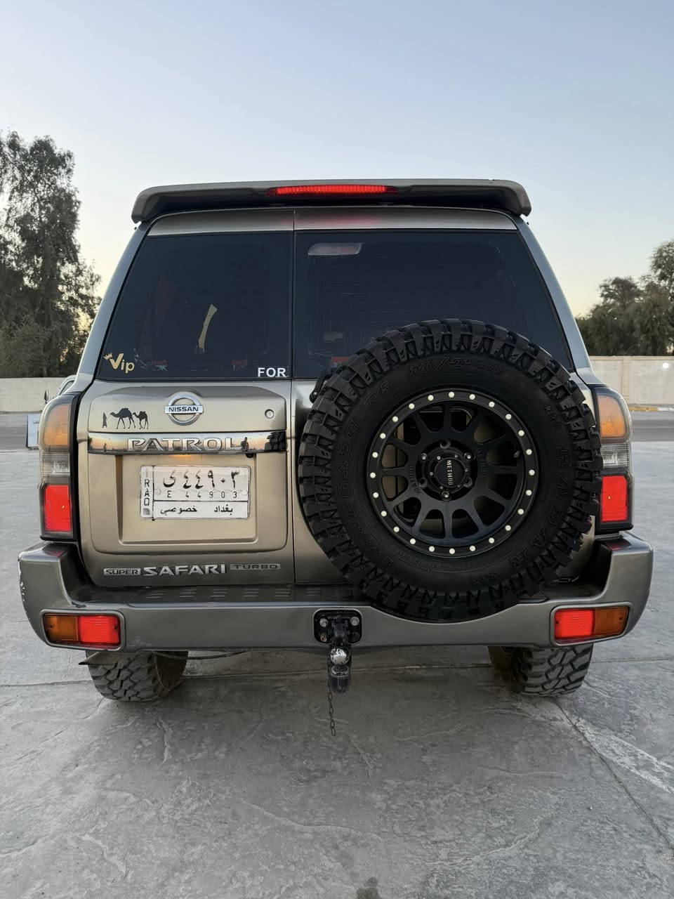 السلام عليكم
باترول سوبر سفاري موديل 2008

كير عادي 

تبريد ثلج 🥶🥶

دواخلها نظيفة 

صدر جاهز 

سيارة جاهزة وحلوة 

مكاني الكاظمية
سعرها 170$ وبيها مجال

***********
