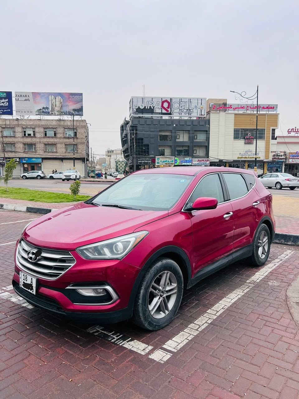 السلام عليكم #للبيع
سنتافي موديل 2017 رقم بابل الإنكليزي هزه جديده باسمي تحويل ثاني يوم السياره وارد أمريكي حادثه جاملغ خلفي بدون اي دواخل بدون ايرباك 
السيارة جاهزة من كلشي مكينه كير حداديه تبريد تدفئه تخم تاير كهربائيات كله جاهز مابيه اي نقص
السياره بيه صبغ 4 قطع جاملغ خلفي والباقي ملاون
السيارة كفاله عامه من شواصي ولغود وتكم مابيه اي دواخل السيارة بدون ايرباك
السعــــر 122 وبيه مجال بسيط للشراي مكاني كربلاء للاستفسار
***********
***********
