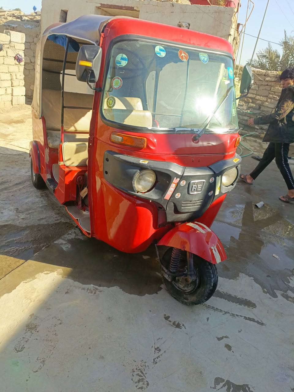 سلام عليكم تكتك موديل 18 رقم وسنويه تكتك خير من الله نضيفه   مصبوقه صبغ عام جماليه  ما بيه خياس تعال وشف مكاني الناصريه  ***********
