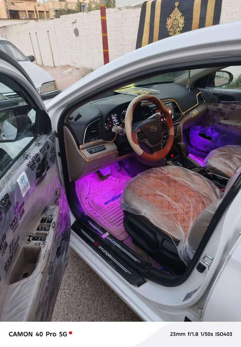 النتره 16شكل17 خليجي محرك 2000 دوش رقم اربيل بسمس  السونار مرفق بدون دواخل وبدون ضربه اثر بطش (يرهم مراوس) ماااشيه 100 حقيقي مكاني بغداد السعر 125 وبيهة مجال ***********
