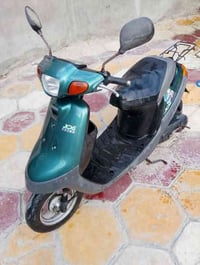 بتره نضيفه مكفوله من طول للطول جاهزه تايرات  كفرات كهربائيات سلف هندر ...