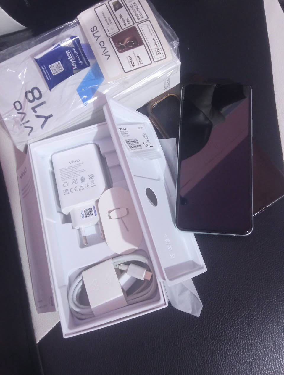 vivo Y18 ذاكره 256 رام 8+8 بطاريه 5تالاف يدعم خط امنيه اغراضه كامله جهاز نضيف  ماخذه من الشركه سعره 225 وبيه مجال مكاني نجف شراي يجي خاص


**إذا كنت صاحب هذا الإعلان وتريد حذفه لأي سبب، رجاءا أرسل رسالة إلى الدعم الفني**