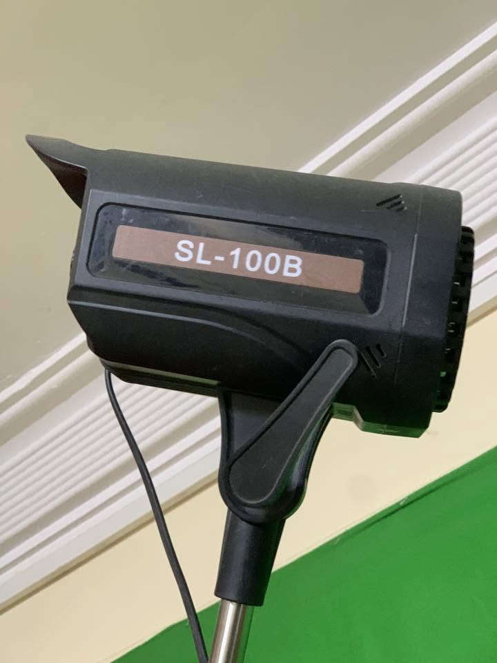 لسرعة البيع
Zhiyun Weebill S رونين
C-Stand كامل مع Boom Arm
‎أوكتا Godox 90 سم مع Grid
‎كشاف SL-100B 100 وات
‎جميع المعدات بحالة ممتازة.
‎للتفاصيل والأسعار التواصل خاص.


**إذا كنت صاحب هذا الإعلان وتريد حذفه لأي سبب، رجاءا أرسل رسالة إلى الدعم الفني**