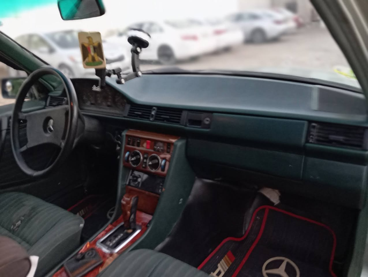 سلام عليكم مرسيدس دب موديل 87 محدث92 Ab رقم دهوك سيارة كلش نضيفة تدفئة تبريد كاملة تخم تاير حداديةجاهزة كاملة مكملة علة اخر شي قواعد دبلات سليمة مكاني ديالى دلي عباس سعر 57 و بيهة مجال قليل كلش رقم الهاتف ***********
