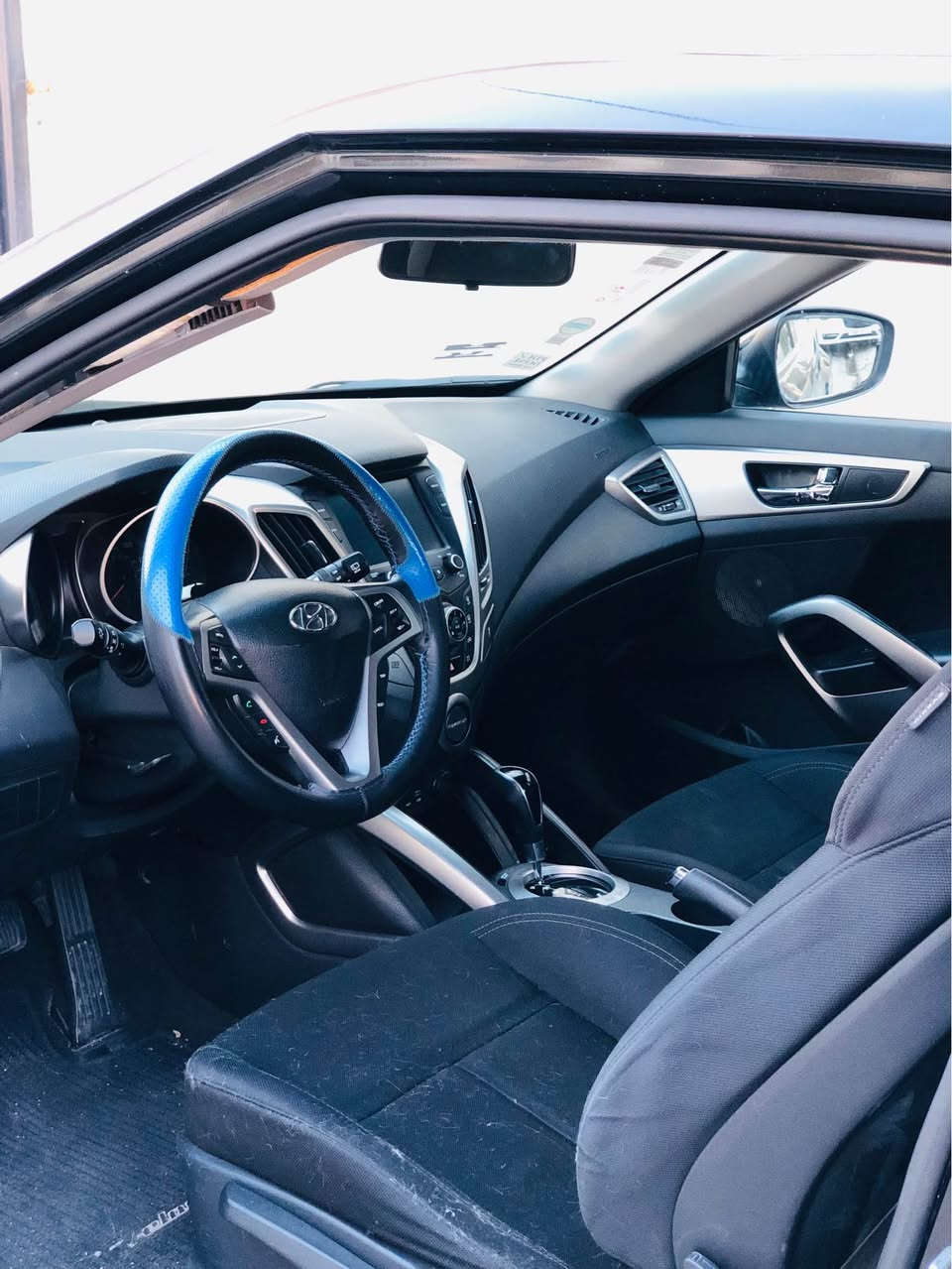 هؤندا ڤؤليسته ر، 2016 ئه مه ريكي ،گير و مه كينه ي
به شه رته ،بي بؤياغه ،37هه زا ر رؤيشتيه ،سوكان ڤؤليؤمه ، شا شه و كا ميره ي بيلاديه،سحري 98
مه جاليكي برايانه.
بؤزانياري زياتر په يوه ندي به و ژماره موبايل بكه ن
((***********)) أربيل, العراق
