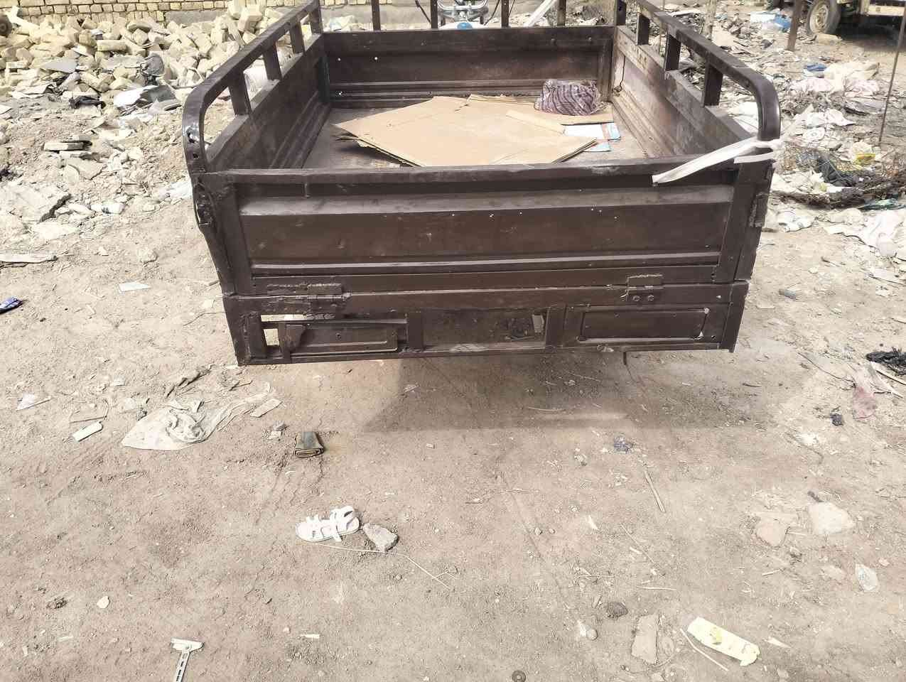 ستوته لبيع اوراق ستنساخ مكينه توني شاده ما مفوحه لوك بوكس كير  جديد دبلات فنجات ستوته توه معمره كله جديد سعر 900 بيه مجال قلي ما عجبك منشور طلع كبل مكان ناصريه ***********
