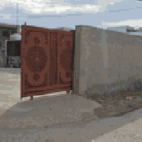 معمل mdf للبيع كامل ابيع كاع 400 متر مع المكاين للاستفسار 07717464517