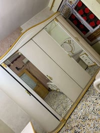 غرفة نوم • بيع مستعجل • بغداد الحريه الثانيه