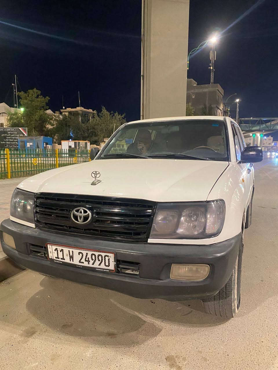 سلام عليكم
مونيكة لاندكروزر موديل ٢٠٠٤سيارة مكفوله من ظربه بيه حزام صبغ مكينه كير ححداديه اكسل كهربايات سياره على وظع شركه مامدل بيه شي رقم انكليزي بغداد سعر ١٢٨ رقم الجوال ***********
بيع مستعجل
