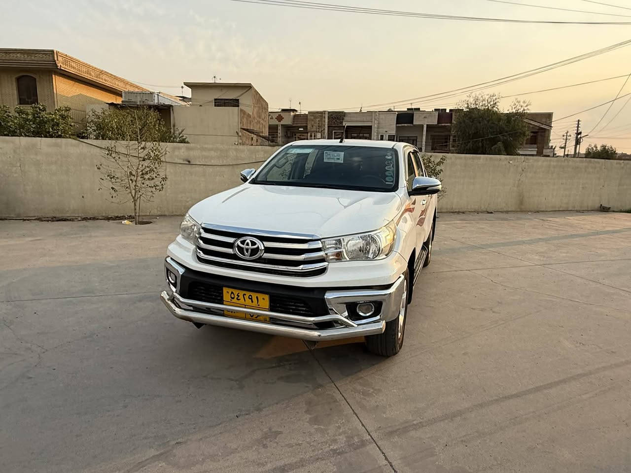 توێتا هایلۆکس2020 پـارجه  ڕەش      
 شه ريكه جیهان
 پارچە ڕەش لەسەر ساخی هیچ نییە  بۆدی نەگۆڕاوە بیلادیه     
گير مه كينه به شه رت   نه كراوه ته وه سه نه وي هه تاوه كوو2025نويه  4 تايه بؤ به ستراوه
شوێن هەولێر 
  ***********
